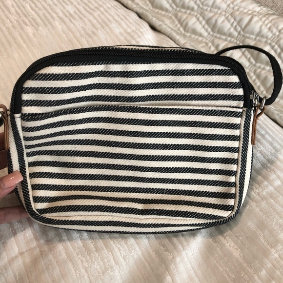 Thirty One Double Zip Crossbody Bag - Picture 4 of 6